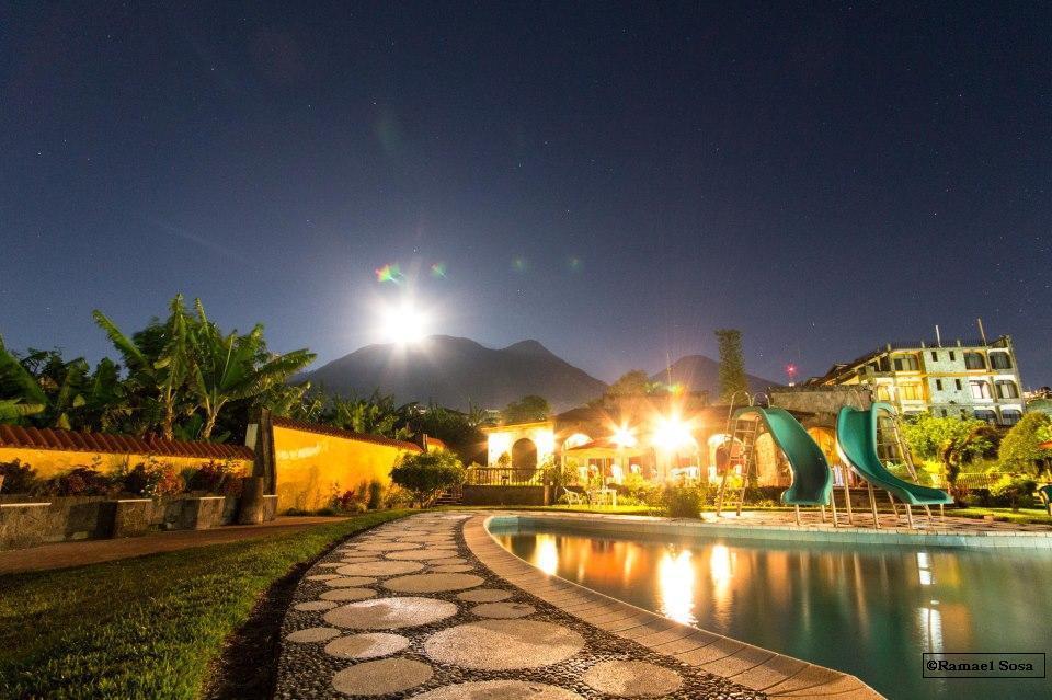 Hotel Tiosh Abaj Santiago Atitlán Exteriör bild